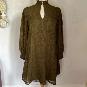 Tommy Hilfiger Army green pullover floral chiffon dress w/long sleeves Size 2